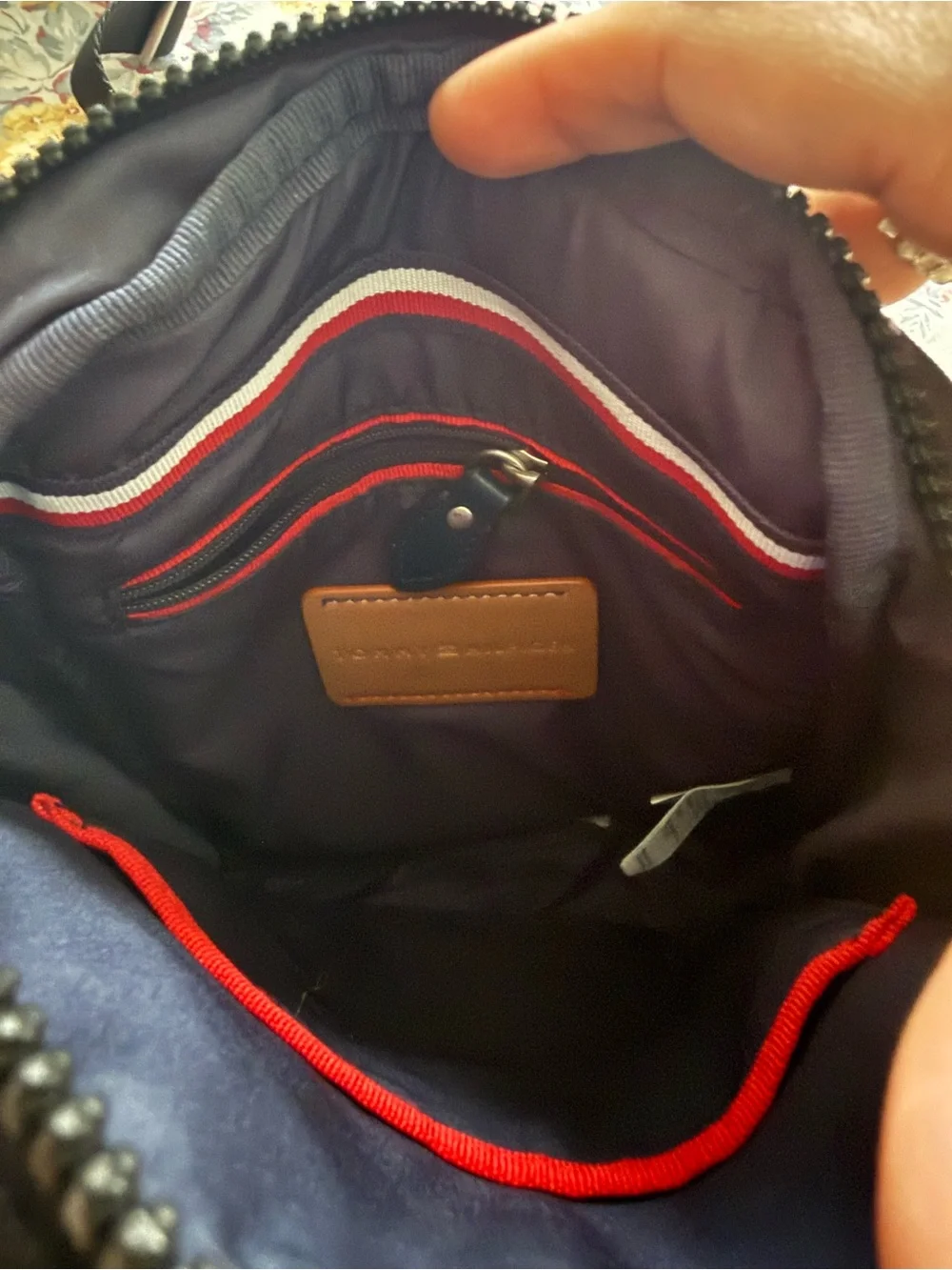 Tommy Hilfiger Black Compact Crossbody Messenger Bag